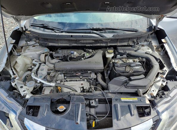 KNMAT2MV6JP589416 2018 NISSAN ROGUE Silver Widok wnętrza z tyłu