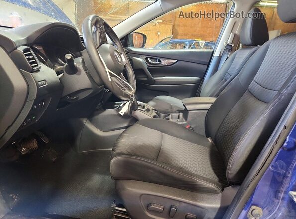 KNMAT2MV6KP532280 2019 NISSAN ROGUE Blue Front interior view