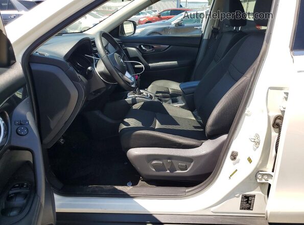 KNMAT2MV6KP555512 2019 NISSAN ROGUE Белый Вид салона спереди