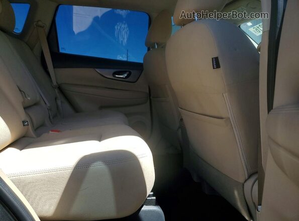 KNMAT2MV7GP633075 2016 NISSAN ROGUE Black Вид задньої частини салону