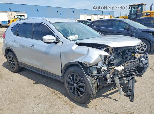 KNMAT2MV7HP506537 2017 NISSAN ROGUE Silver Przód prawy