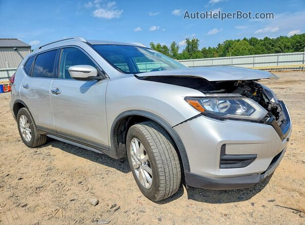 KNMAT2MV7HP507199 2017 NISSAN ROGUE Серебряный Передняя правая четверть