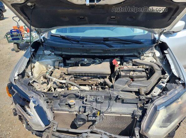 KNMAT2MV7HP531616 2017 NISSAN ROGUE Silver Engine compartment view