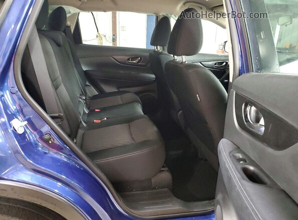 KNMAT2MV7HP538226 2017 NISSAN ROGUE Синий Вид задней части салона