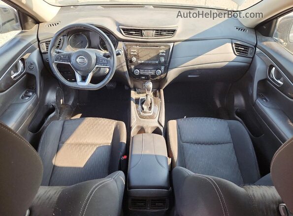 KNMAT2MV7HP539232 2017 NISSAN ROGUE Black Widok deski rozdzielczej