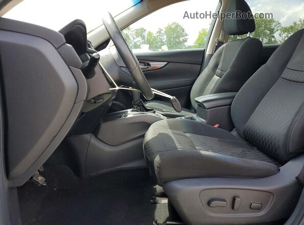KNMAT2MV7HP542101 2017 NISSAN ROGUE Серый Вид салона спереди