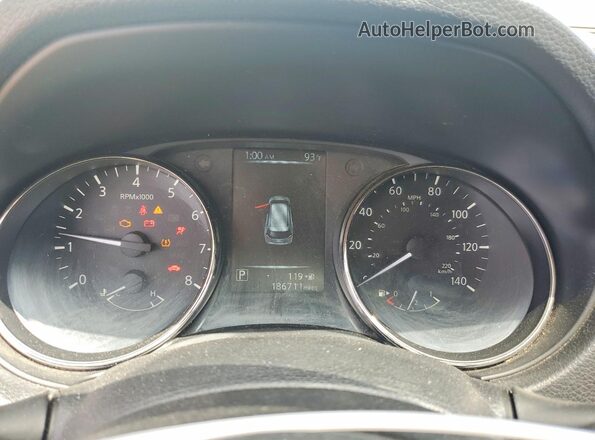 KNMAT2MV7HP542566 2017 NISSAN ROGUE White Vista del cuadro de instrumentos