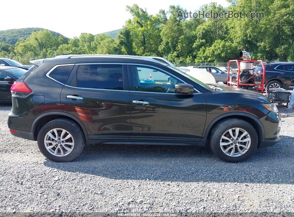KNMAT2MV7HP575003 2017 NISSAN ROGUE Black Սալոնի հետևի տեսք