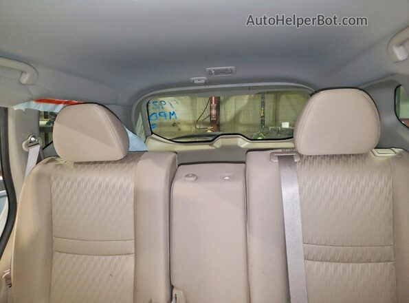KNMAT2MV7HP603530 2017 NISSAN ROGUE White Вид задніх сидінь