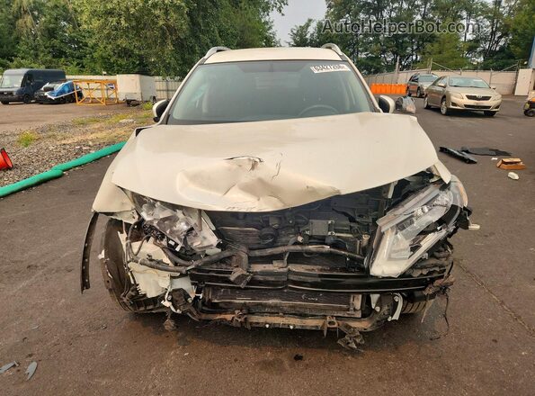 KNMAT2MV7JP558935 2018 NISSAN ROGUE White Դիմացի տեսք