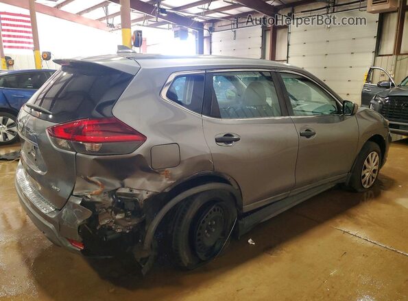 KNMAT2MV7JP572849 2018 NISSAN ROGUE Gray Задня права чверть