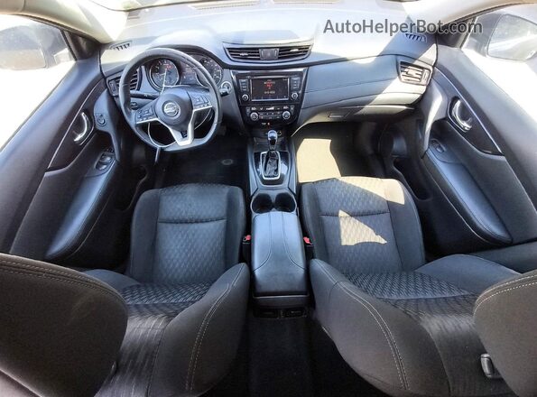 KNMAT2MV7JP579817 2018 NISSAN ROGUE Black წინა პანელის ხედი