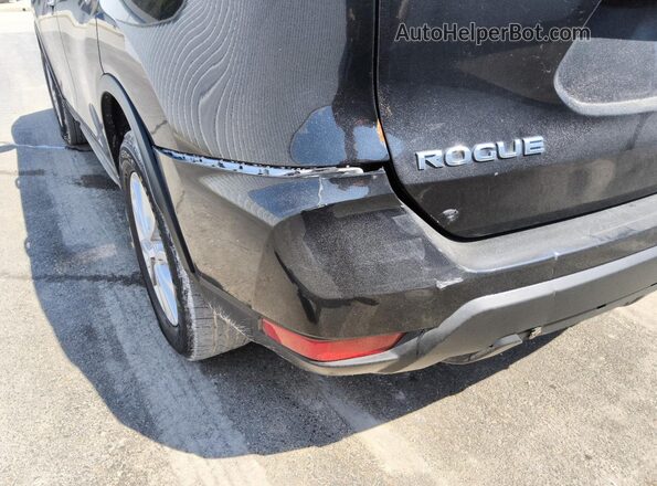 KNMAT2MV7JP579817 2018 NISSAN ROGUE Black 