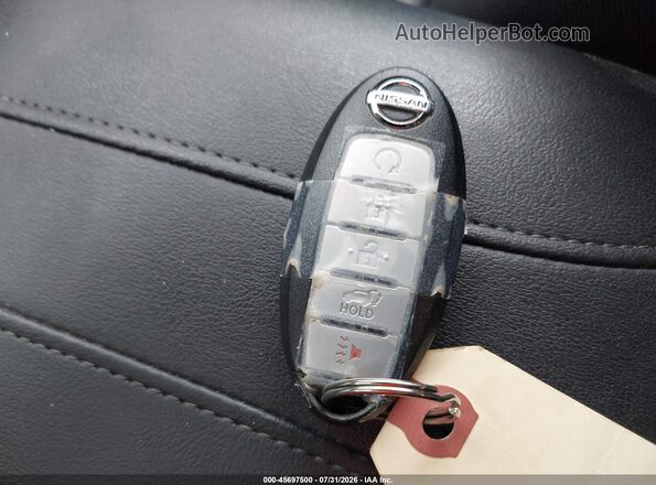 KNMAT2MV7JP614422 2018 NISSAN ROGUE Серебряный Вид панели приборов