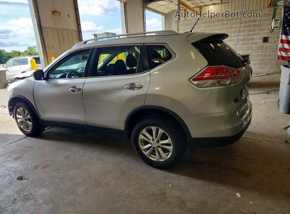 KNMAT2MV8GP633943 2016 NISSAN ROGUE Silver Trasero izquierdo