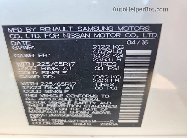 KNMAT2MV8GP688392 2016 NISSAN ROGUE White Widok wnętrza 360 stopni