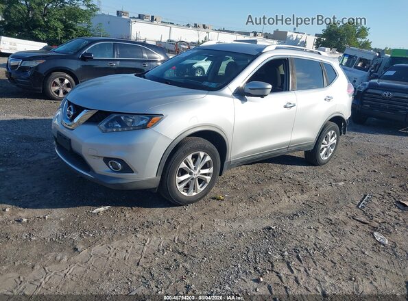 KNMAT2MV8GP701366 2016 NISSAN ROGUE Silver Առջևի ձախ երեք քառորդ տեսարան
