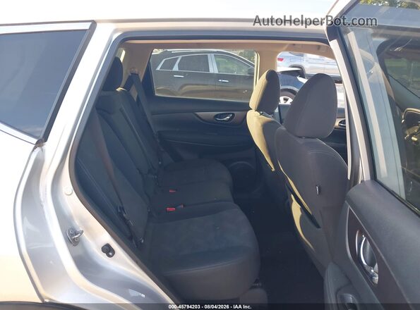 KNMAT2MV8GP701366 2016 NISSAN ROGUE Silver VIN կոդի պիտակի տեսք