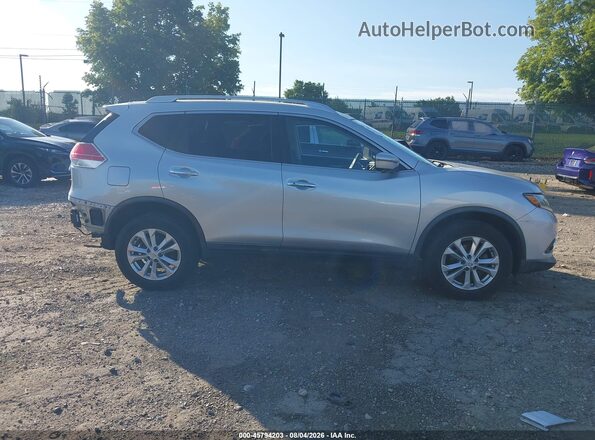 KNMAT2MV8GP701366 2016 NISSAN ROGUE Silver Սալոնի հետևի տեսք