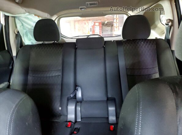 KNMAT2MV8HP544889 2017 NISSAN ROGUE White Widok tylnych siedzeń