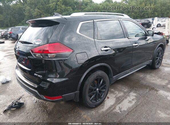 KNMAT2MV8HP569226 2017 NISSAN ROGUE Черный Задняя правая четверть
