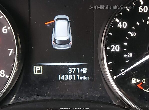 KNMAT2MV8HP569226 2017 NISSAN ROGUE Черный 