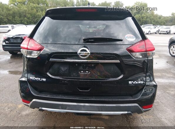 KNMAT2MV8HP569226 2017 NISSAN ROGUE Черный 