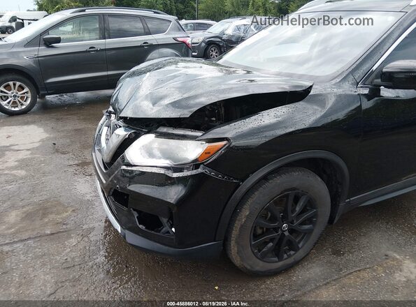 KNMAT2MV8HP569226 2017 NISSAN ROGUE Черный 