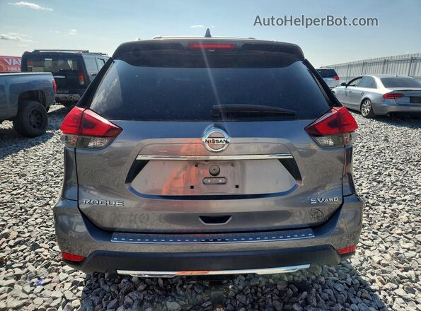 KNMAT2MV8HP588150 2017 NISSAN ROGUE Gray უკანა ხედი