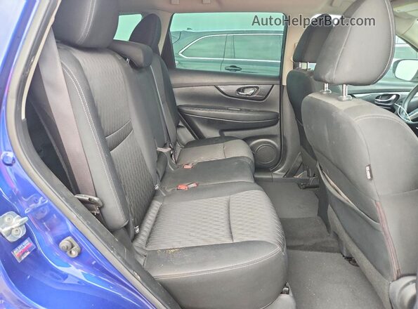 KNMAT2MV8JP552089 2018 NISSAN ROGUE Синий Вид задних сидений