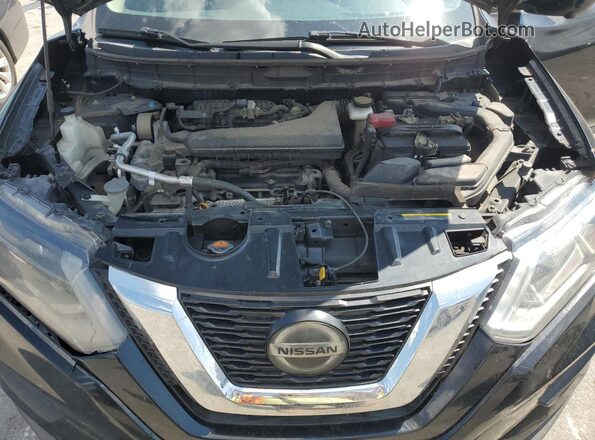 KNMAT2MV8JP559978 2018 NISSAN ROGUE Black ძრავის განყოფილების ხედი