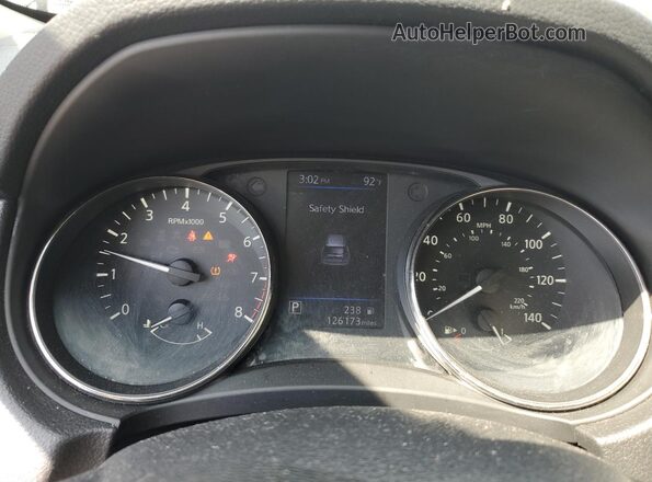 KNMAT2MV8JP559978 2018 NISSAN ROGUE Black ხელსაწყოთა პანელის ხედი