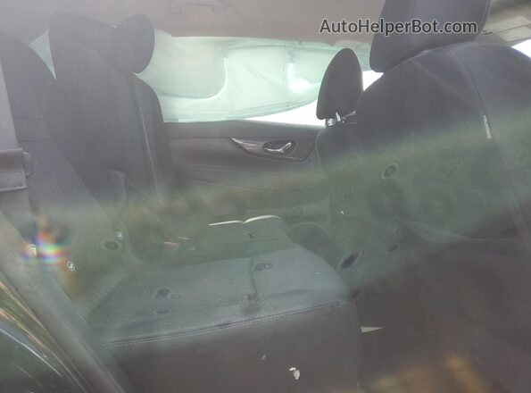 KNMAT2MV8JP559978 2018 NISSAN ROGUE Black უკანა სალონის ხედი