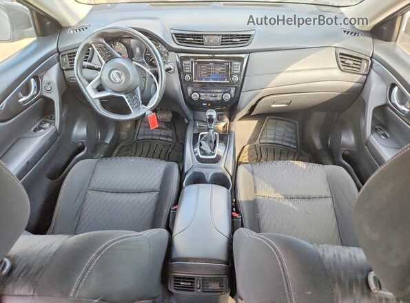 KNMAT2MV8JP583939 2018 NISSAN ROGUE Gray წინა პანელის ხედი
