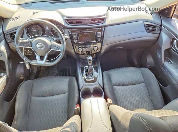 KNMAT2MV8JP585934 2018 NISSAN ROGUE Charcoal Vista del salpicadero