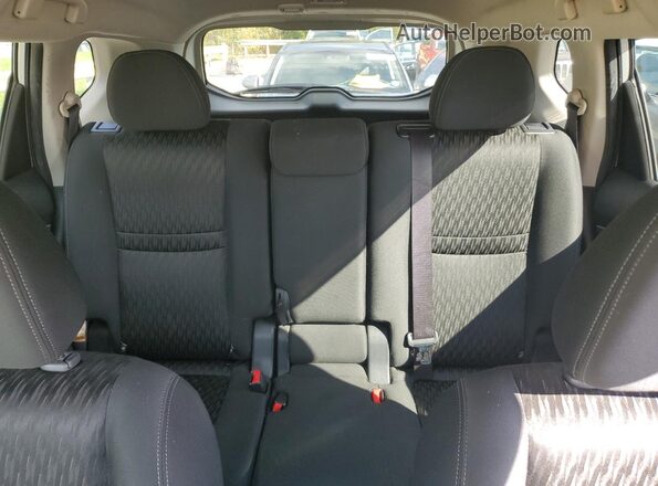 KNMAT2MV8KP548559 2019 NISSAN ROGUE Silver Widok tylnych siedzeń