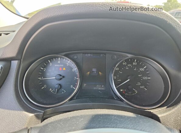 KNMAT2MV8KP560680 2019 NISSAN ROGUE White Սարքավորումների վահանակի տեսք
