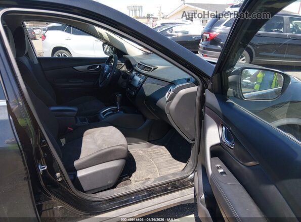 KNMAT2MV9GP714577 2016 NISSAN ROGUE Черный Вид салона спереди