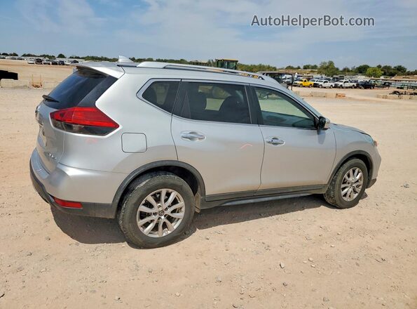KNMAT2MV9HP540799 2017 NISSAN ROGUE Серебряный Задняя правая четверть
