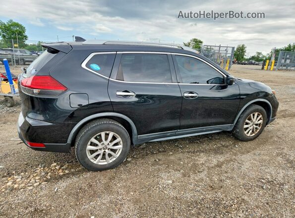 KNMAT2MV9HP588576 2017 NISSAN ROGUE Black Rear right