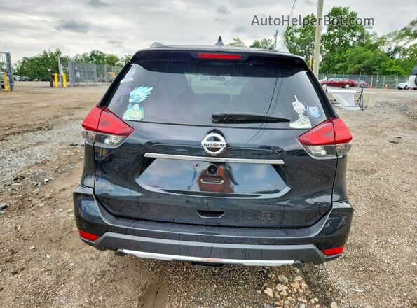 KNMAT2MV9HP588576 2017 NISSAN ROGUE Black Rear view