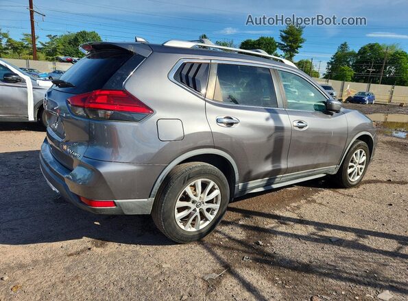 KNMAT2MV9HP592594 2017 NISSAN ROGUE Silver Задня права чверть