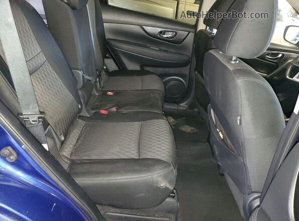 KNMAT2MV9JP567071 2018 NISSAN ROGUE Синий Вид задней части салона