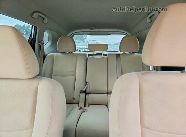KNMAT2MVXGP626105 2016 NISSAN ROGUE White უკანა სავარძლების ხედი
