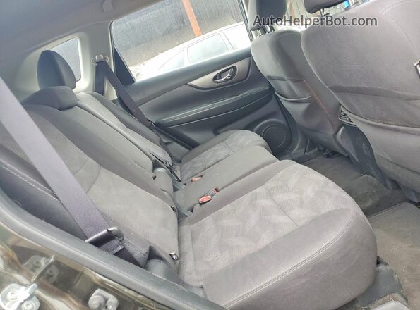 KNMAT2MVXGP662814 2016 NISSAN ROGUE Green Vista interior trasera