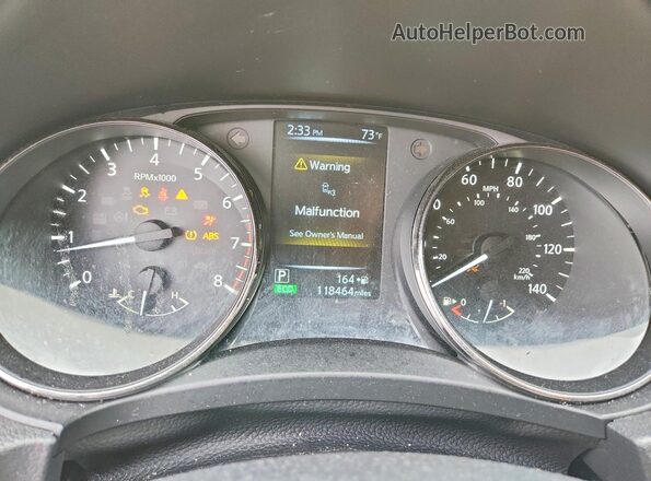 KNMAT2MVXHP602257 2017 NISSAN ROGUE Silver ხელსაწყოთა პანელის ხედი