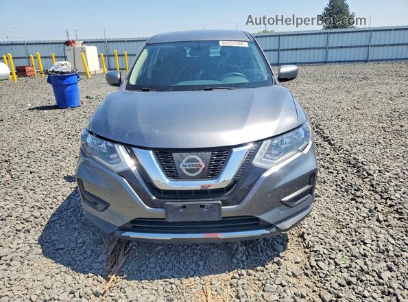 KNMAT2MVXHP618992 2017 NISSAN ROGUE Серый Вид спереди