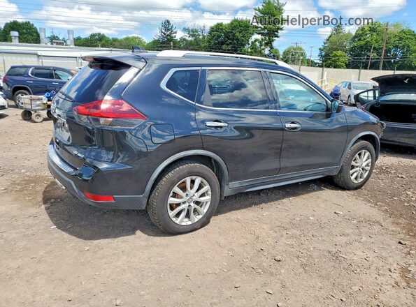 KNMAT2MVXJP509454 2018 NISSAN ROGUE Black Հետևի աջ