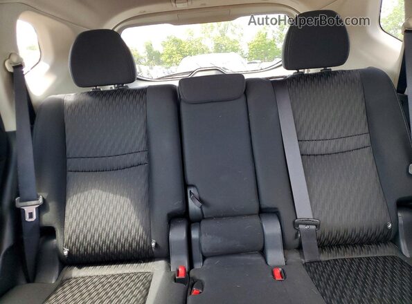 KNMAT2MVXJP509454 2018 NISSAN ROGUE Black Հետևի նստատեղերի տեսք