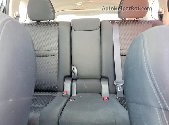KNMAT2MVXJP531616 2018 NISSAN ROGUE White უკანა სავარძლების ხედი